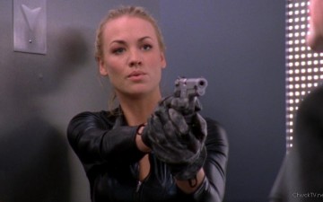 Chuck Fashion: Sarah’s Role Models Top & Mission Gloves, Morgan’s Sneakers, Chuck Fashion: Sarah’s Role Models Top & Mission Gloves, Morgan’s Sneakers,