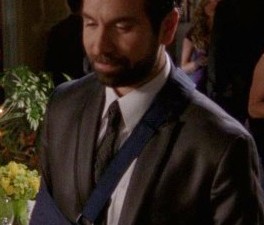 Chuck Fashion: Morgan’s Blazer, Casey’s Military Jacket, Sarah’s Purse Chuck Fashion: Morgan’s Blazer, Casey’s Military Jacket, Sarah’s Purse